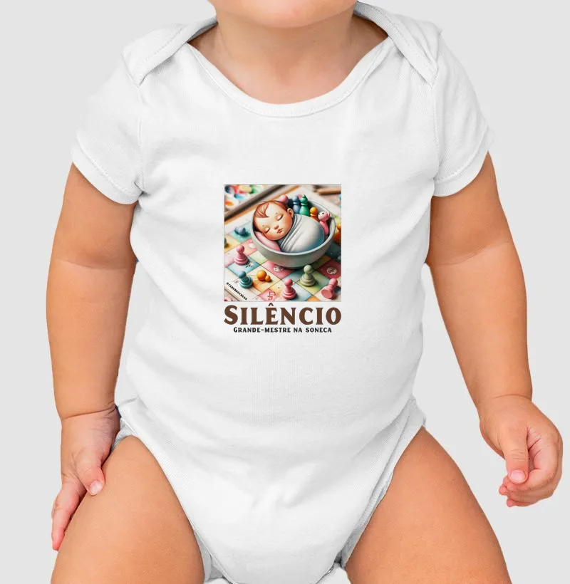Silêncio: grande-mestre na soneca