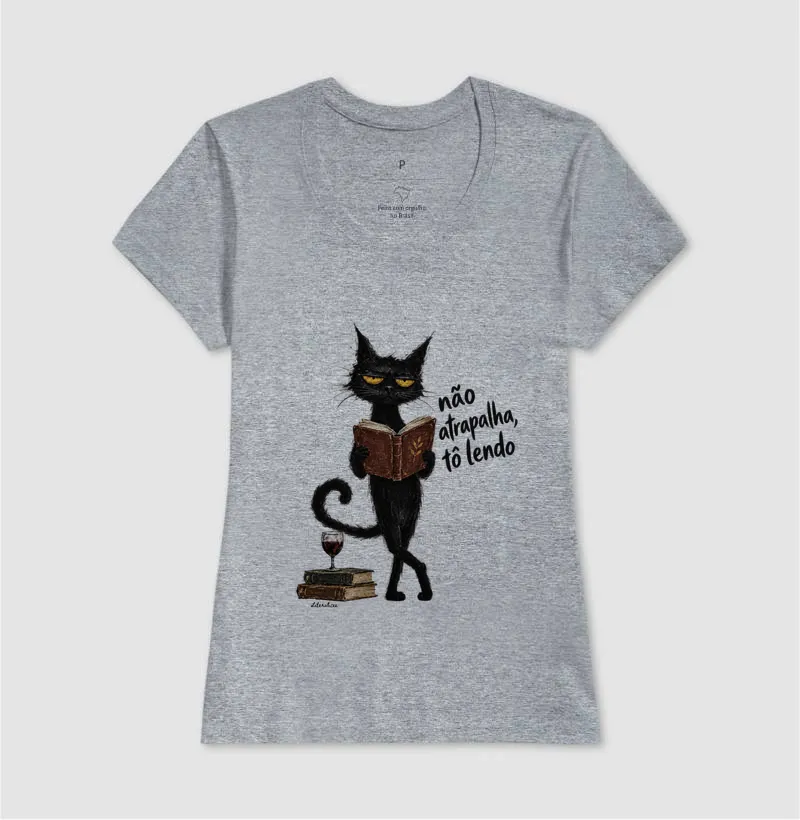 Camiseta Não Atrapalha, Tô Lendo — Gato Leitor - Imagem 9