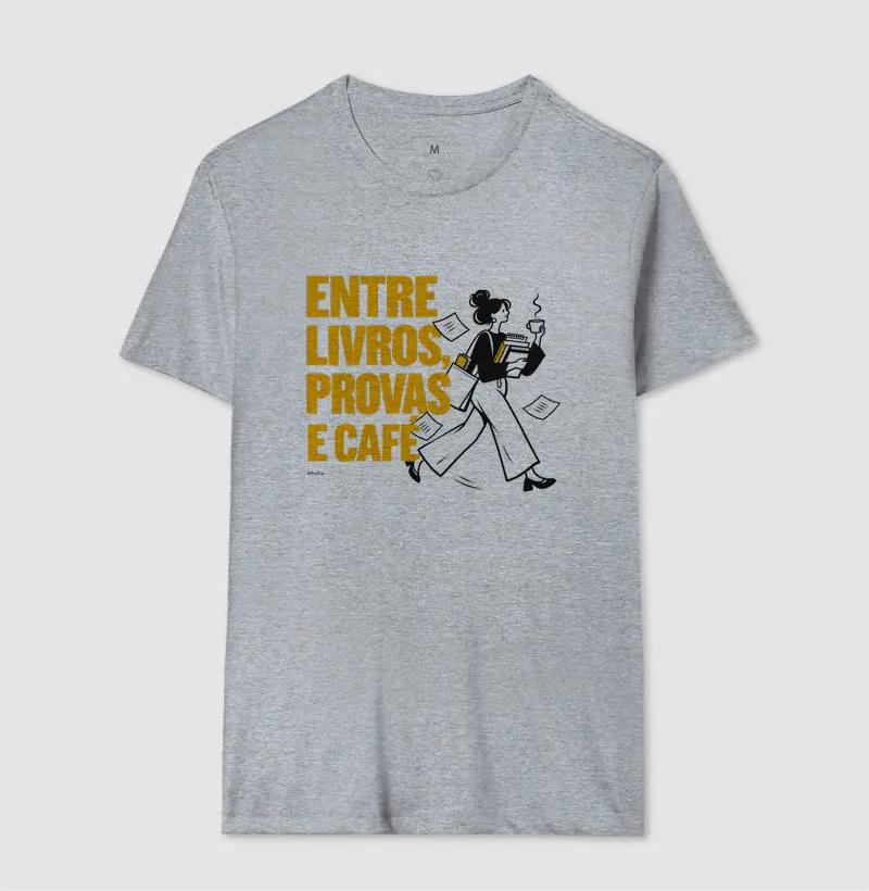 Camiseta Entre Livros, Provas e Café - Imagem 8