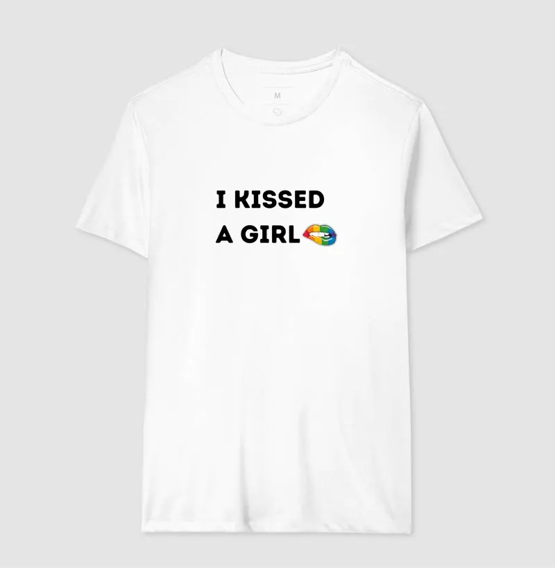I KISSED A GIRL - Imagem 4