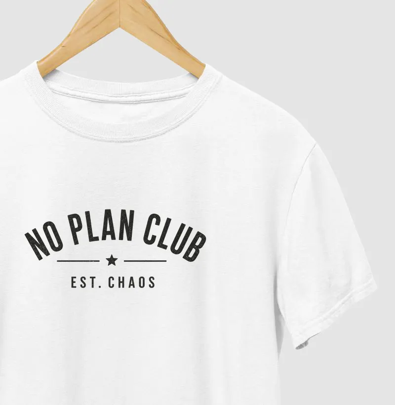 Camiseta No Plan Club Est. Chaos – Minimalista