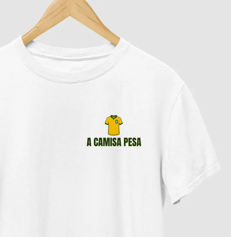 A camisa pesa