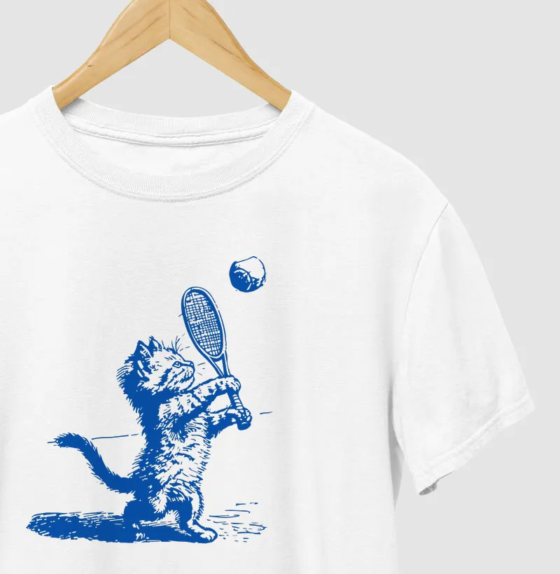 CAT PLAYS TENNIS