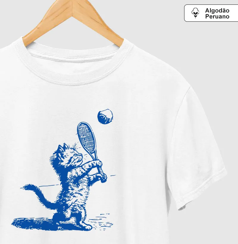 CAT PLAYS TENNIS