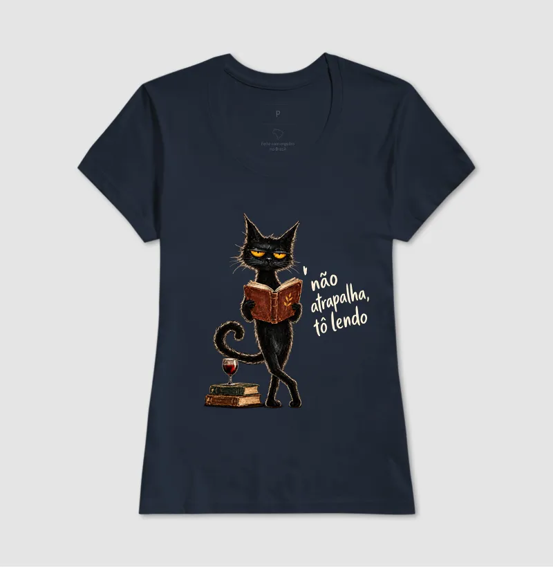 Camiseta Não Atrapalha, Tô Lendo — Gato Leitor - Imagem 7