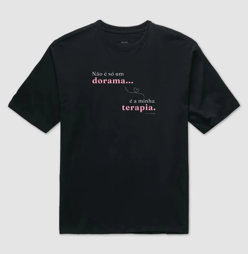 Camiseta Oversized - Não é só um dorama... é a minha terapia - Imagem 2