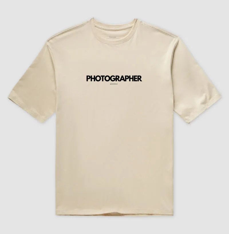 PHOTOGRAPHER black