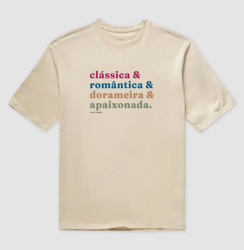 Camiseta Oversized - Clássica e romântica e dorameira e apaixonada - Imagem 3