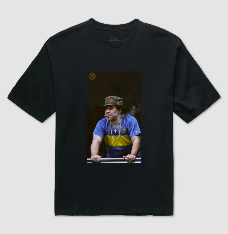 Maradona fumando Charuto