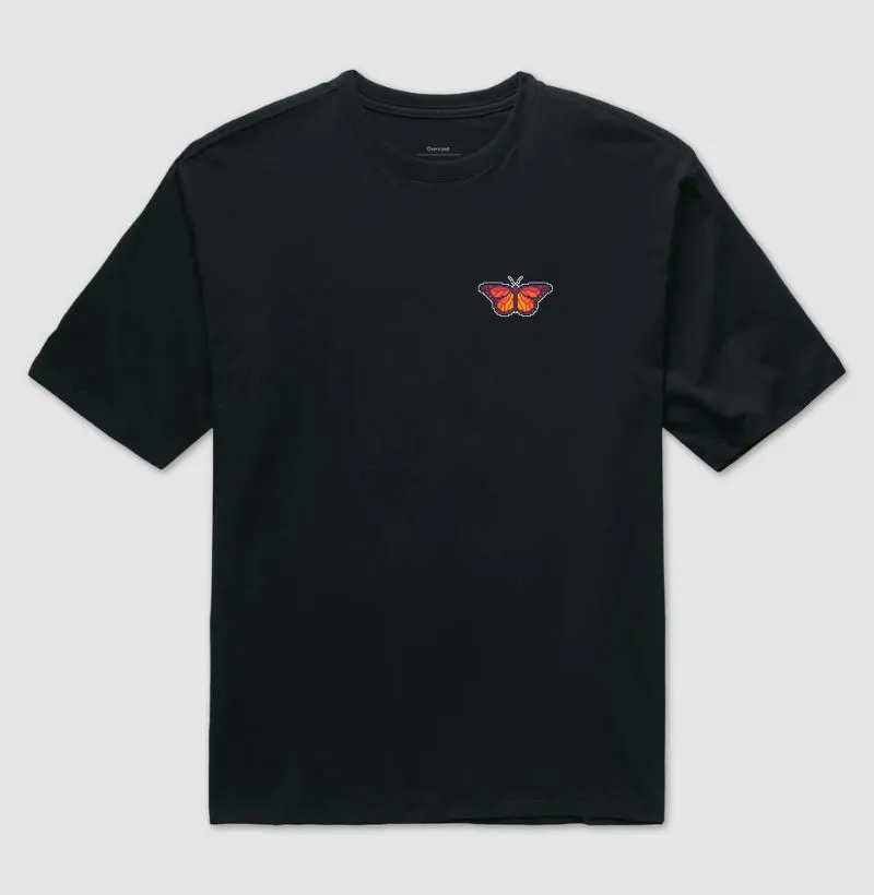 Camiseta Oversized Borboleta Reset8Bit