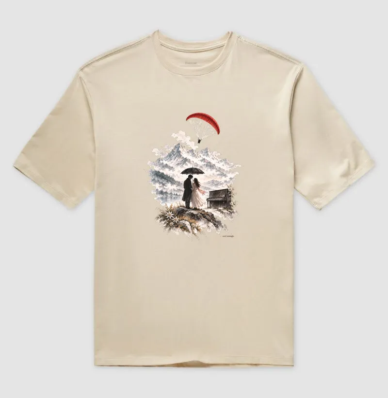 Camiseta Oversized - Piano, parapente e Suiça - 3 - Imagem 3