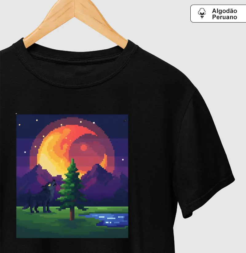 Camiseta Algodão Peruano O Luar do Lobo Reset8Bit